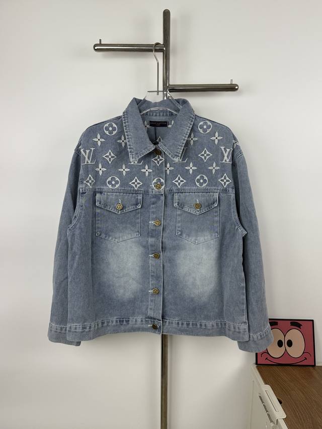 款号G26 新款Louis Vuitton 路易威登Lv 24Fw 老花拼接重工镂空磨破提花牛仔外套 原25,600购入开发，定制原版斜纹全棉丹宁牛仔面料，Mo