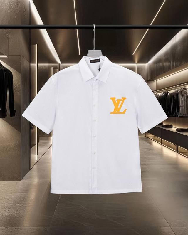 Lv 路易威登 爆款来袭 裂纹压印老花Logo短袖衬衫 2025Ss官网新款短袖 衬衫 衬衣，精美Logo棉质裂纹 高端版本，专柜定制面料 透气舒适度高，精工制