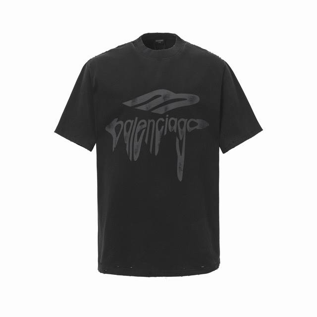 Balenciaga 巴黎25Ss融化字母印花短袖 定织拉架罗纹对板同缸染色确保无色差，遵循原版工艺半微高偏修窄。采用最新版本电脑印花系统进行扫描处理，电脑扫描