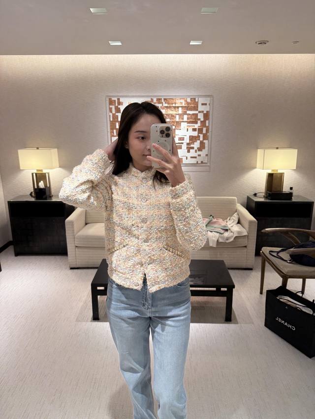 Chane* 25P春夏新款 柠檬黄粗花呢立领短款外套丨独家Yb开发！高版出品！低调又复古 不管上班通勤还是聚会 穿上真的Slay全场好吧恰到好处的衣长搭配高腰