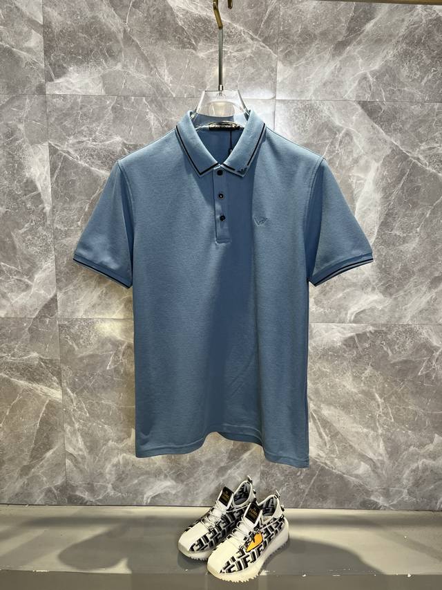 Armani阿玛尼 2025春夏新款男士原单翻领Polo衫系列出货 简洁时尚百搭 高端品质 定制进口双股丝光珠地棉面料 穿着舒适 透气 档次高很有质感 简单大方
