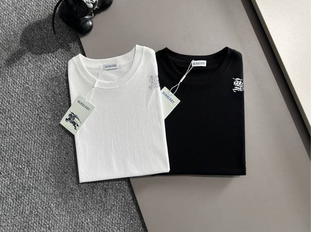 Burberry巴宝莉 2025年春夏新品上新 三标齐全 丝光棉圆领短袖T恤 好货不用过多介绍 看细节 专柜码数：M-Xxxl 175 140建议L