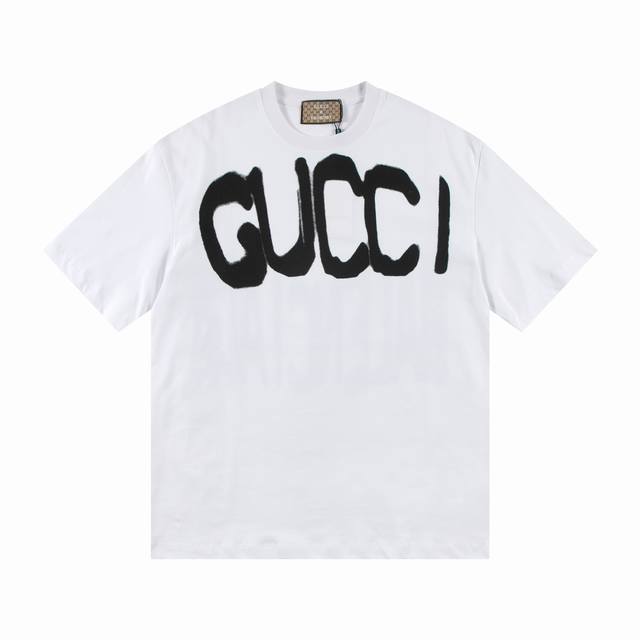 V176 款式：2025新款Gucci联名巴黎世家T恤 材质：高版本300G双纱精梳棉 尺码： S～Xl 颜色：黑 白