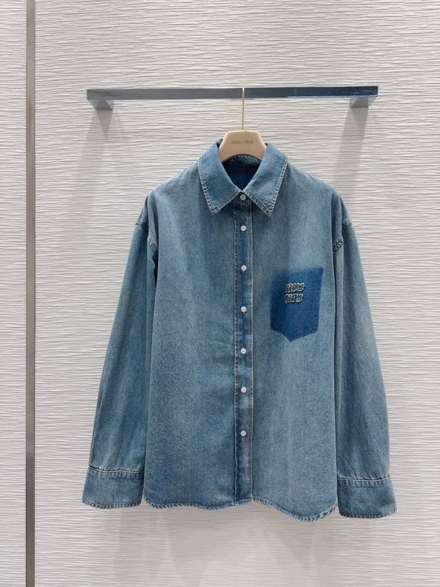 Miu Mi* 2025Ss新款，高版系列出品~超时髦新款丹宁牛仔裤裙 个性色调上身又酷又飒爽 纹理细腻，棉感自然，既有筋骨感又不失柔软，超级漂亮！细节做工超级