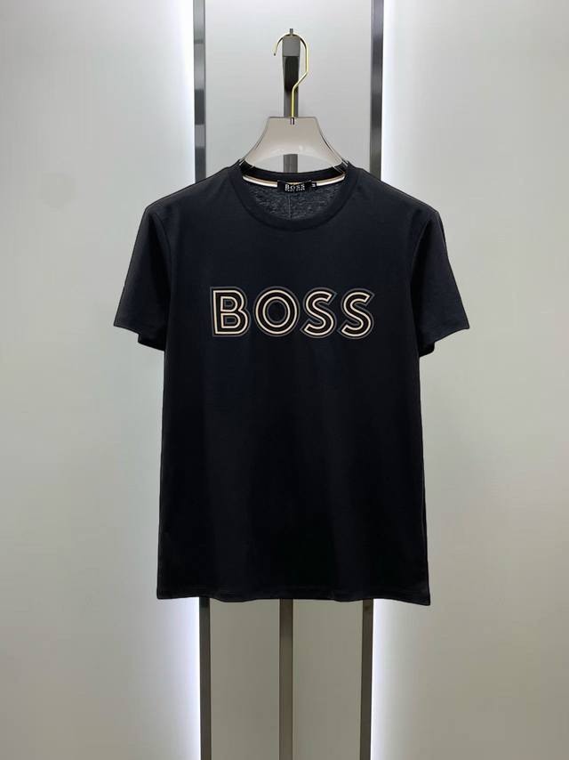 Boss 2025春夏新款首发专柜最新款短袖圆领T恤 高端订制 设计前卫时尚！品牌Logo重工艺设计 高端定制双丝光面料.手感柔软.穿着舒适.专柜级别精致车线.