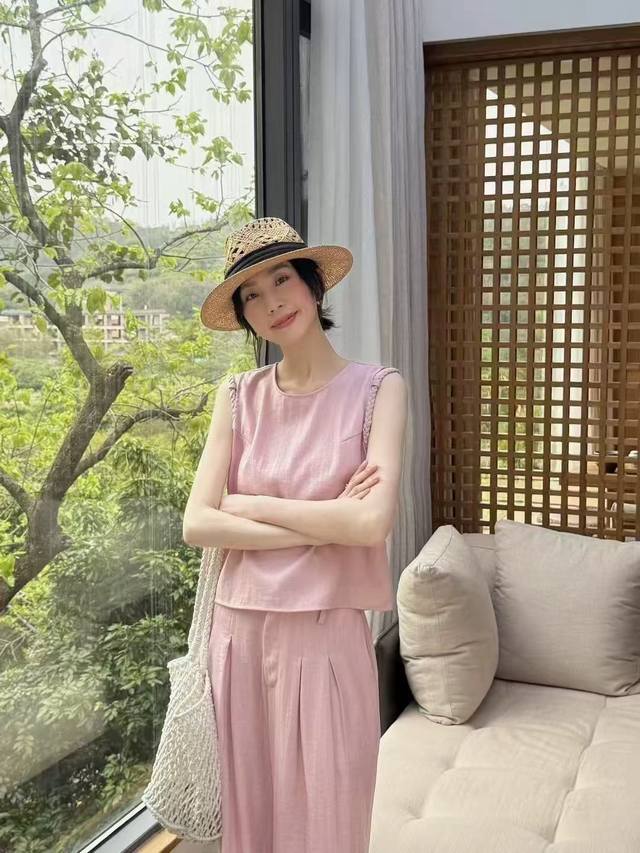 爆款上新 减龄樱花粉小众编织亚麻无袖上衣+阔腿裤套装女 面料：猫眼麻 颜色：粉色 尺码:S-Xl