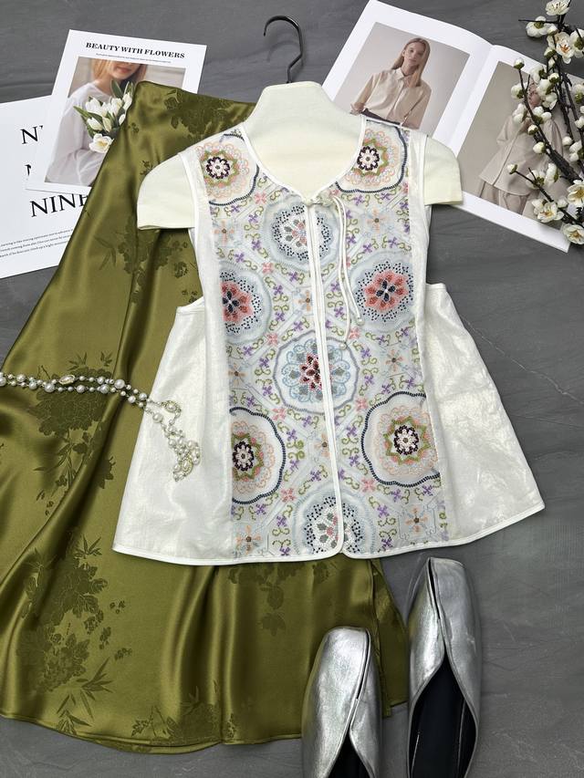 上新真丝欧根纱打籽绣马甲，S-Xl