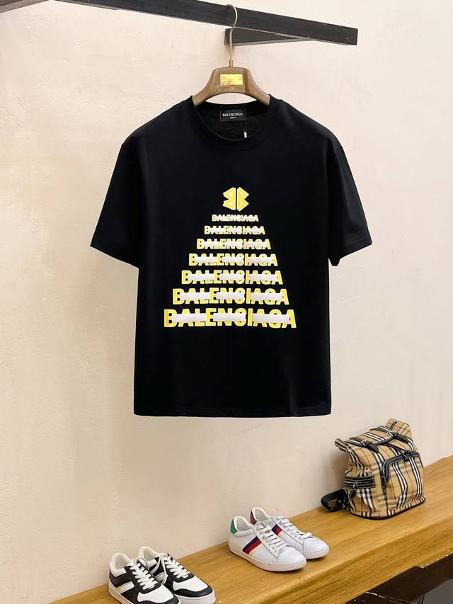 市场有仿版认准工艺和面料 25Ss巴黎家纯棉最新面料 最高版本 胸前字母发泡图案直喷工艺经典标识图案Logo时尚简约潮流短袖，最顶级的品质专柜原单短袖，顶级制作