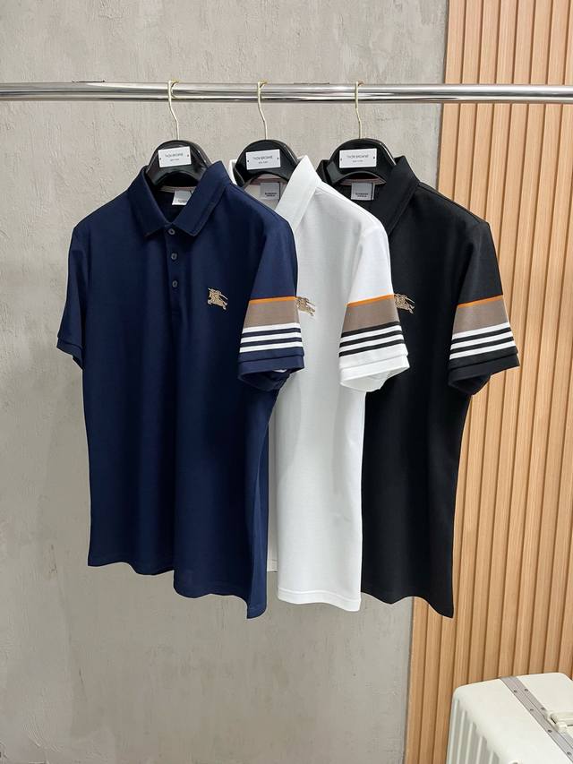 开春新品 巴宝莉 2025Ss夏季新款字母Logo男士翻领Polo衫！经典商务男款，高端男装的天花板级别的商务男款！简约时尚大气不失优雅，单穿内搭体面过人，品质