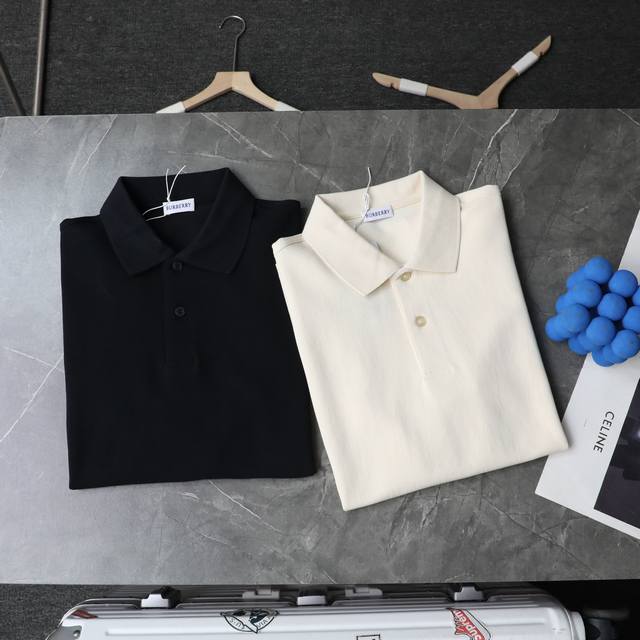 顶级复刻 高端定制 Burberry 巴宝莉 新款刺绣polo衫休闲短袖T恤 款号：5027 颜色：黑色 杏色 购入原版开模打造，全套定制辅料，细节决定成败 博