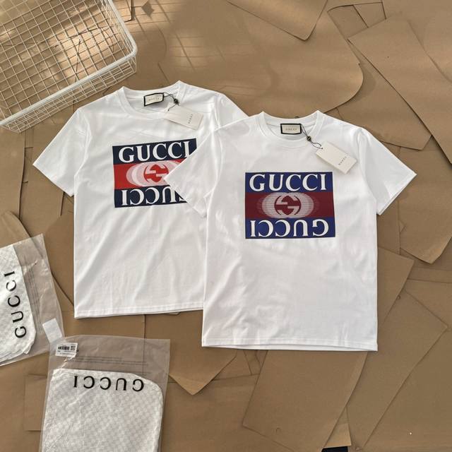Gucci古驰方块倒影短袖T恤-由于厂里套现，帮忙成本价出一批高品质短袖 -绝对的高品质低价格p，退货率极低！ -采用原版280G %纯棉面料 柔软舒适 螺纹同