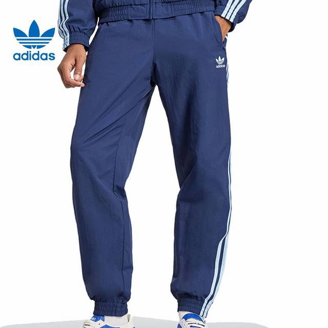 新款上新 Adidas三叶草阿迪达斯三条杠经典刺绣款神器情侣款束脚休闲卫裤长裤 低调简约，简洁利落的裤型 拼接裁剪，质感细腻光滑，万针刺绣工艺，不脱落，不变色，