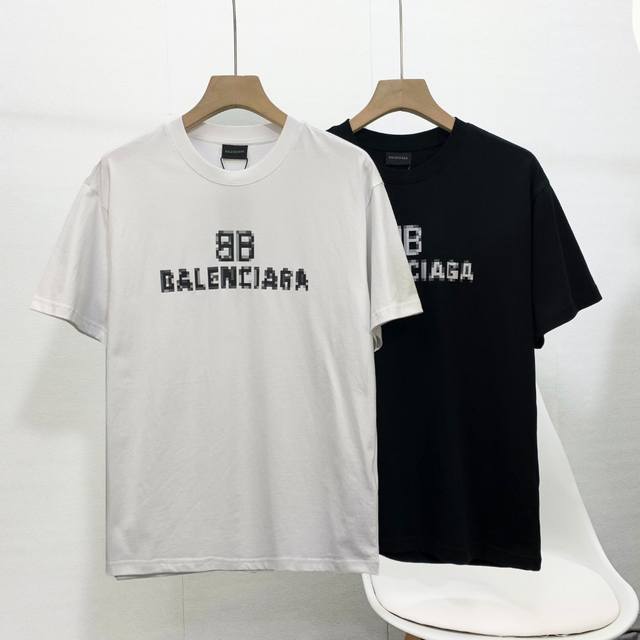 高品质 Balenciaga 巴黎世家马赛克模糊字母 宽松版型 男款短袖恤 全棉洗水面料 230克 料 柔软舒适！品质超好！基础款主要就是品质货！非常有趣 巴黎