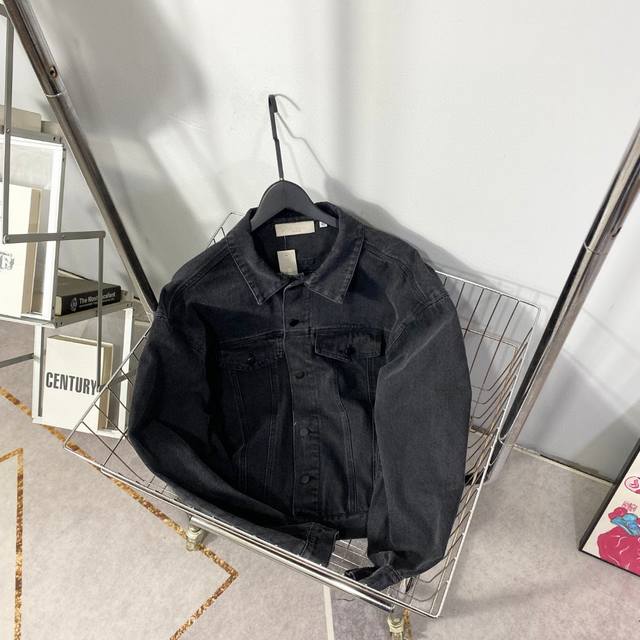 供 Fog复线Fear Of God Essentials水洗做旧牛仔夹克外套男女同款外套 高货看品质Fog Essentials第八季水洗牛仔外套夹克一贯的宽