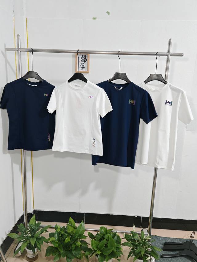 1856 Helly Hansen Hh 夏新款情侣防晒凉感吸湿速干Logo圆领短袖T恤 线上700+ 定织Upf户外防晒面料，手感带棉感！吸湿排汗！速干透气！
