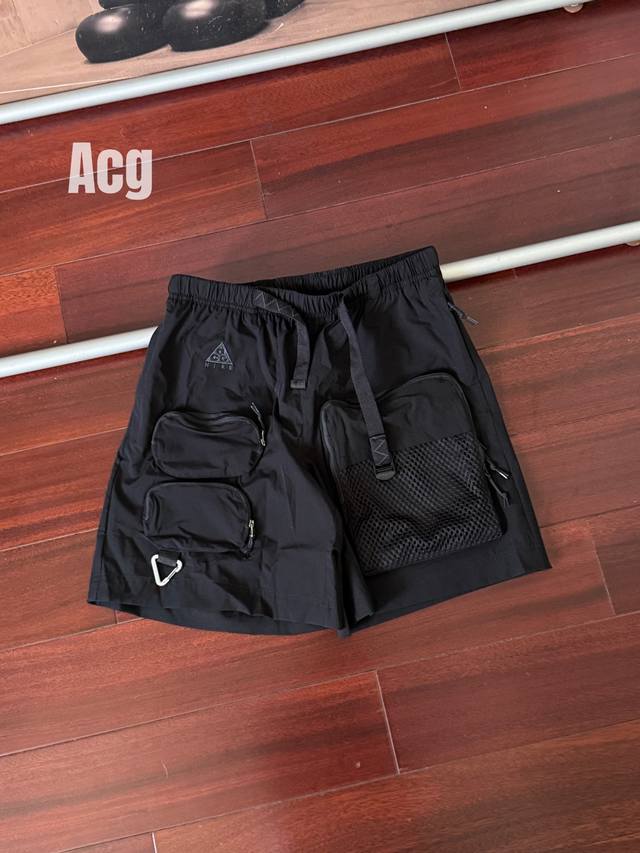 原厂品质 Acg拉链多口袋 工装户外 机能短裤五分裤 男女款 定制50支双股尼龙面料 密度高穿着舒适 透气不闷热 宽松版型 拉链多口袋设计 视觉中拉长腿型 刺绣