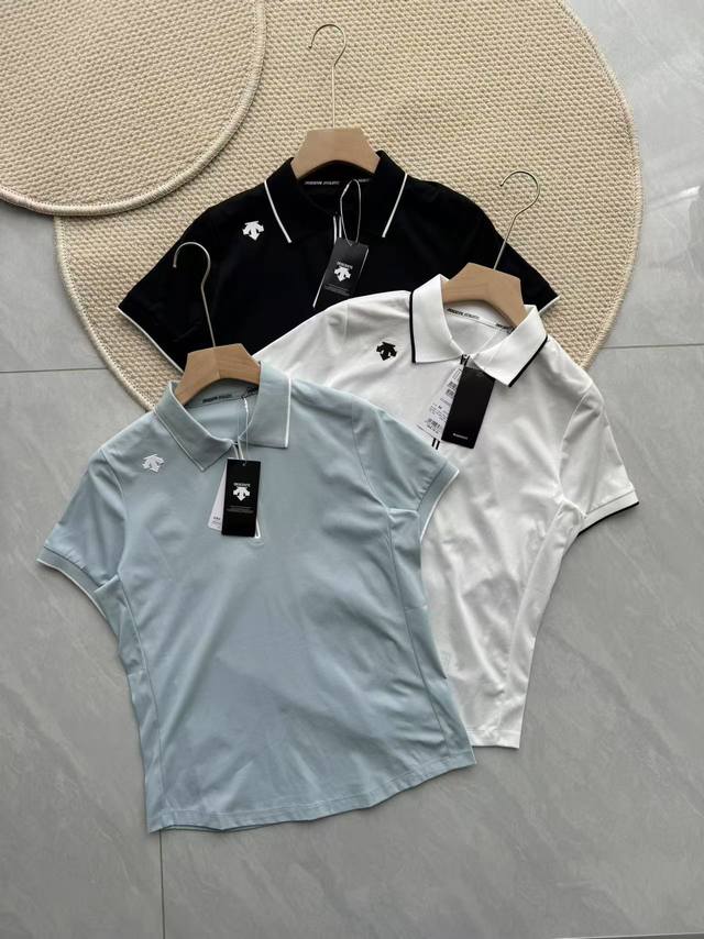 Descente迪*特 Training Tough面料 休闲商务款女款短袖polo衫 月销量几百件的爆款 必须安排 上身有老板气质！！官网售价930全部走官网