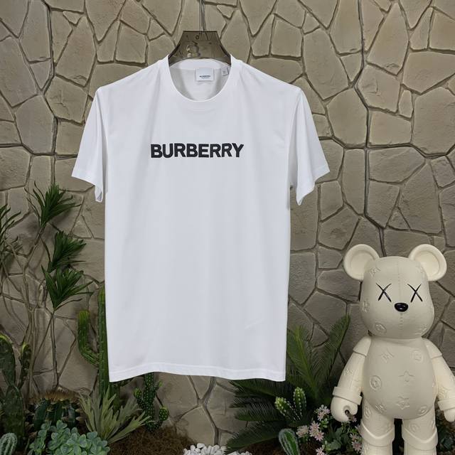 代购级 巴宝莉 Burberry博柏利 徽标印花纯色棉质短袖 常规T恤 白色 秒杀市面上一切版本 只能说根本就不是一个级别的存在 不管是材质还是细节还原度以及工
