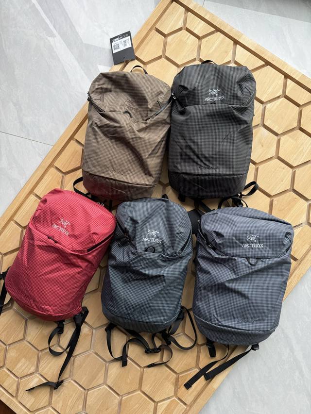 Arc'teryx始祖鸟Konseal 15L格子双肩背包 Arc'teryx始祖鸟Konseal 15L格子双肩背包 轻量防水 攀岩设计 都市户外全能 1.