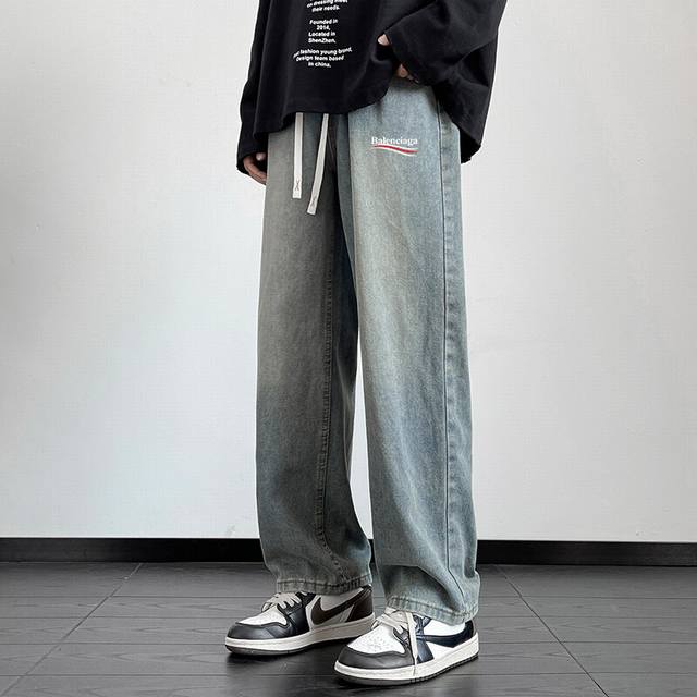 2025春季新款巴黎世家Balenciaga渐变直筒牛仔裤 版型真得超正 秋季百搭神器 男女同款 版型以及面料都是重重筛选 任何身材均可驾驶 超级遮肉 绝对得显