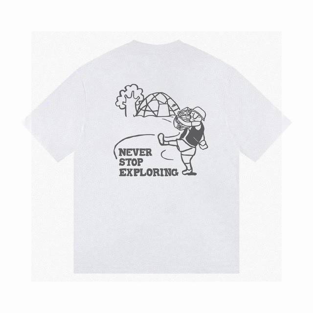 高品质北面25Ss印花短袖！胸前品牌字母Logo大牌感十足！高端大气完美演绎，经典圆领不挑人版型上身巨显瘦 面料采用230克纯棉面料，保证舒适性同时透气冰爽的同