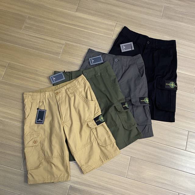 Stone Island 石头岛25Ss新品工装机能风大口袋徽章Logo百搭休闲短裤，高街风十足，四色可选。经典百搭永不过时，夏季出行必备百搭短裤 高品质工装面