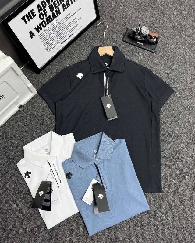 2025Descente 迪桑特男子运动短袖polo衫柜子同步 进口速干精梳珠地面料亲肤舒爽，不粘身不黏腻！排汗吸湿！这款迪家的polo衫，遵循并致敬精典！采用