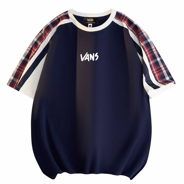 上新 Vans万斯专柜同步菱格模式字母系列印花情侣短袖 采用260克定制精梳纯棉，领口定制螺纹不变形，三针五线做工，领口包包边条，肩膀处内里带压条，做工面料细节