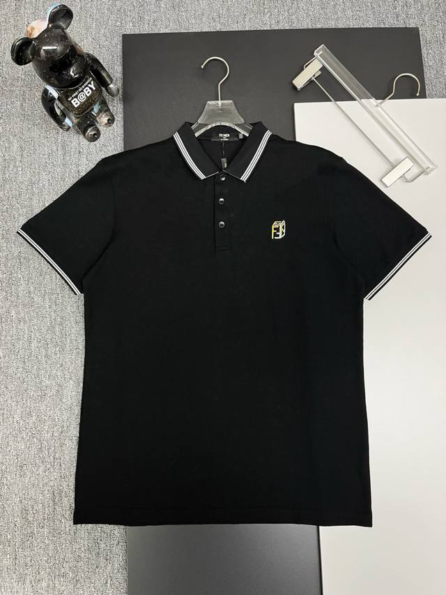 Fendi 芬迪 刺绣新款polo衫 原版面料 官方同款 采用210克丝光珠地棉，定制 同缸染面料 手感非常舒服爽滑 版型挺阔有型 一线品牌代工厂p出品 进口百