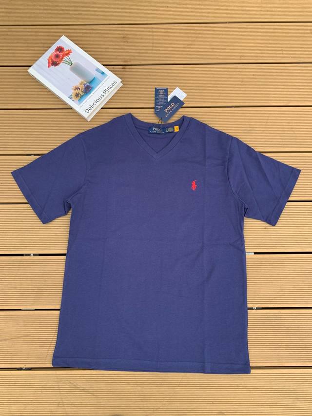款号：L09 Ralph Lauren 拉夫劳伦2025夏季新配色纯棉240克田岛刺绣V领T恤 颈部主标Logo有二维码标，可以扫码验证，采用日本进口机器田岛绣