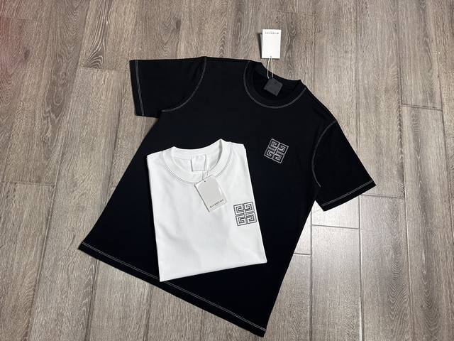 Givenchy短袖T恤 工艺：刺绣 颜色：黑色 白色 码数：S～Xl 面料：精梳紧密棉盖棉280G 柔顺手感，做工细致。男女同款宽松版型！