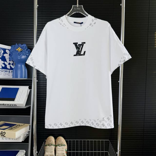 187 当天到货 现货现配 Louis Vuitton 路易威登 25Ss刺绣贴皮Logo短袖T恤 独家首发高定 面料采用260克重双纱精梳棉，定制32支双股螺