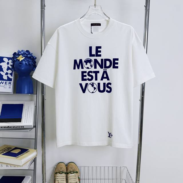 177 当天到货 现货现配 Louis Vuitton 路易威登25Ss 植绒字母标语短袖T恤 独家首发高定 面料采用320克重双纱精梳棉，定制32支双股螺纹，