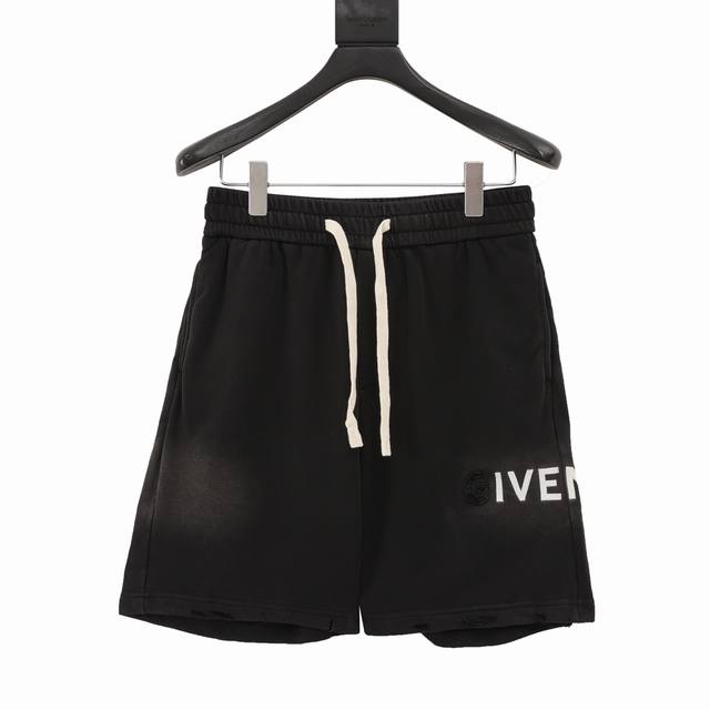Givenchy 纪梵希 水洗破坏印花短裤 专柜同步原版国内专柜购入，定织420G纱线，坯布水洗手感、布面、垂感达380G，抽绳独立定染 印花为热固油墨丝网印，