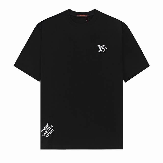 品牌： Louis Vuitton 路易威登 面料：100%棉 码数: Xs. S. M． L. 颜色：黑色． 白色． 工艺：刺绣
