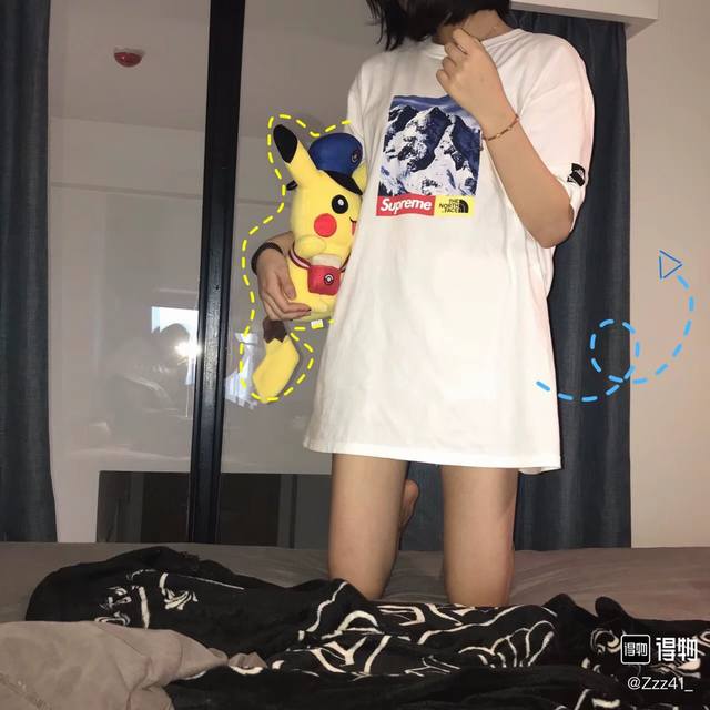 830款Supreme X 北面 The North Face 联名款 Fw17 雪山短袖T恤 男女同款 码数Smlxl 颜色黑色白色