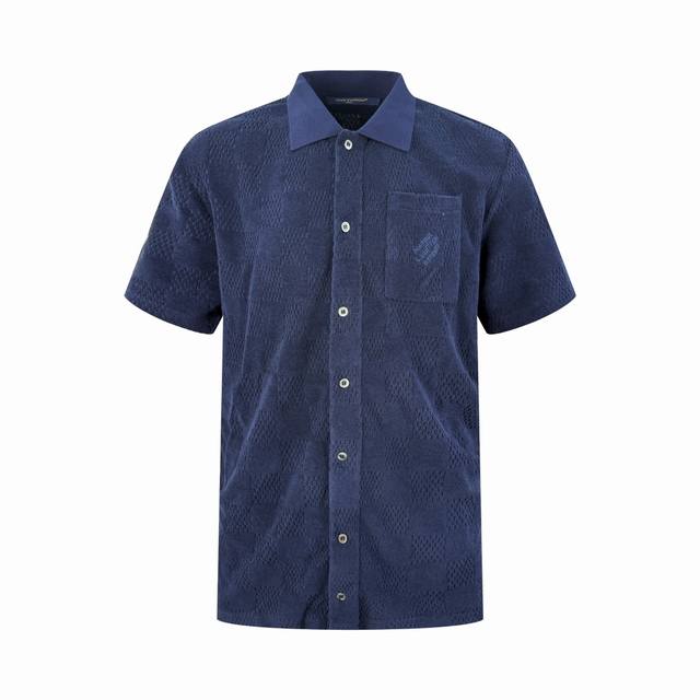 Louis Vuitton Damier 刺绣毛圈布衬衫 定制定染云绒毛巾卫衣纱 质感十足 舒适贴肤 全幅描绘 Damier 提花图案 将Marque L.Vu