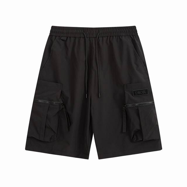 D*奥 24Ss春夏新款 工装短裤 重工立体口袋款 拉链口袋设计 Logo胶牌Logo五金配件 做工精细 百搭宽松版型 上身时尚裤型好 M-2Xl