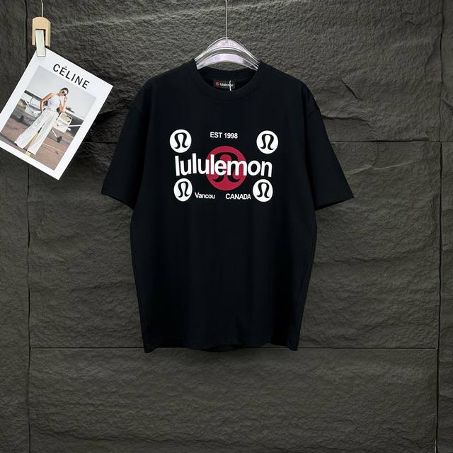 Lululemon露露2025新款压胶立体字母Logo情侣款短袖T恤 高版本高版本 原版面料 数码直喷印花工艺 网红明星同款 高版本 高 品质 面料采用320克