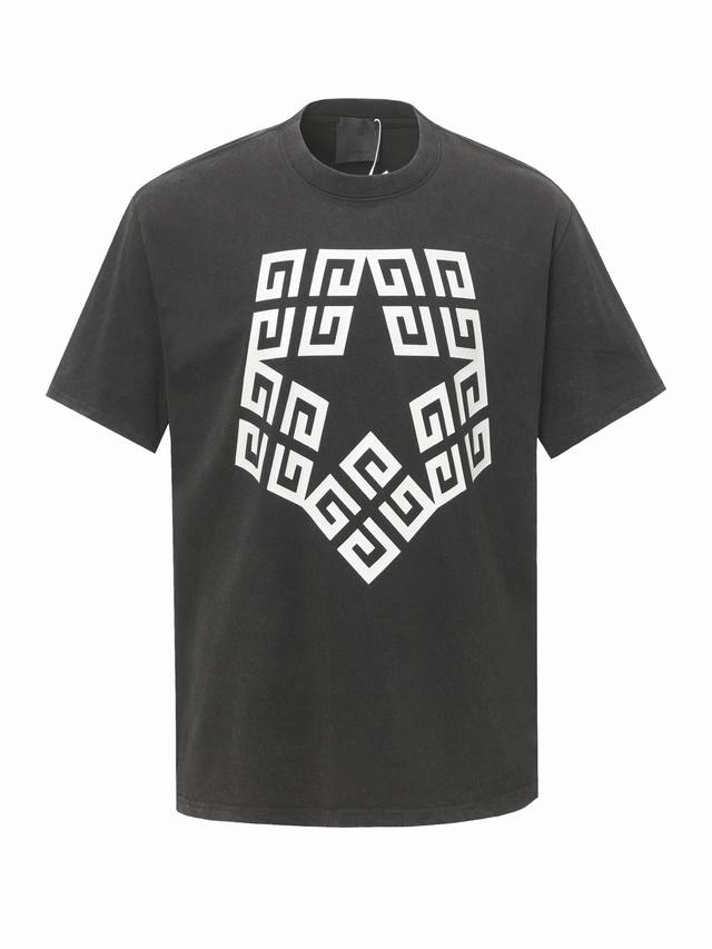 Givenchy 纪梵希 22Ss 水洗星字母短袖T恤 前幅大面积印花采用大康丽数码印花机直喷 成本极高 经过多次的调试打版图案色差还原度与原版接近百分之99