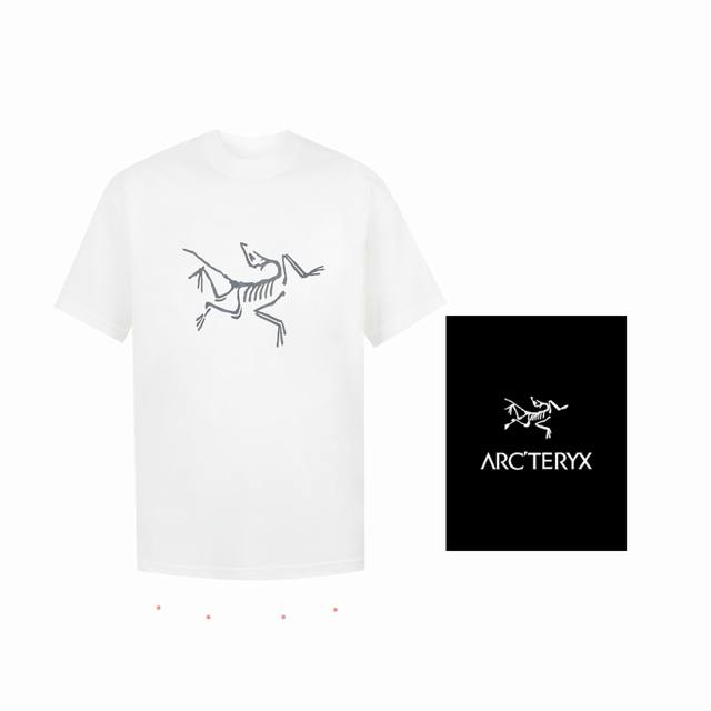 Ayc Teryx 始祖鸟] Fw短袖T恤 小鸟字母Logo印花短袖 高端32S双纱280克面料 重磅面料 定制拉架罗纹同缸同染 三标齐全 男女同款 颜色：黑色