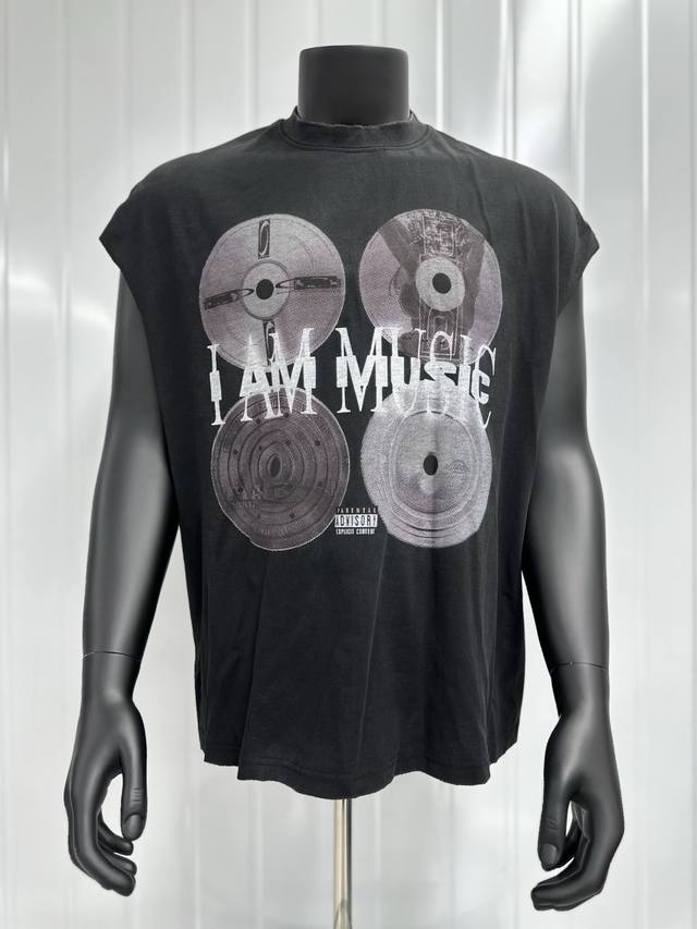 Vt030 黑胶唱片“I Am Music”印花复古水洗做旧无袖坎肩T恤 小领口设计 白墨数码直喷印花 手工磨破工艺 高街复古重磅做旧水洗Vintage坎肩无袖