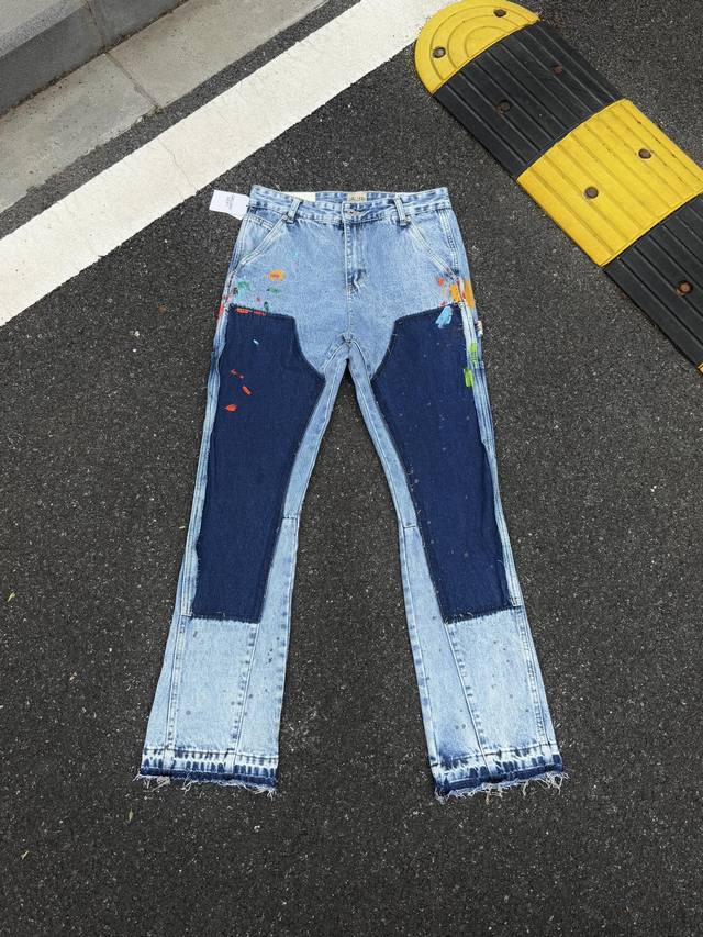 G94 Gallery Dept.拼接贴布泼墨牛仔喇叭裤洗水做旧拼接牛仔裤 牛仔洗水厂，在这个过程中洗水厂老板帮忙介绍了一位，曾经供职于李维代工厂p后出来自主创