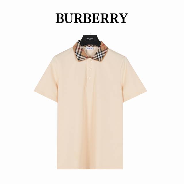 Burberry 巴宝莉 25Ss新款领口格纹短袖polo衫 原版品质欢迎对比。1:1经典复刻，合身版型polo 衫，选用专柜优质大网眼布珠地棉面料打造，跟市场