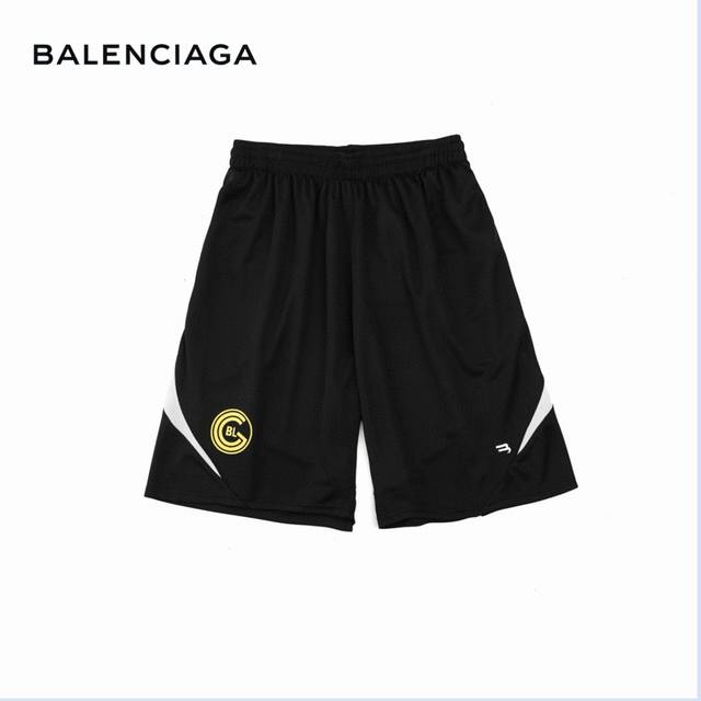 顶级版本 款号：Ab036 上新 Balenciaga 巴黎世家联名曼联足球套装-短裤 全衣拼接 重工版本 少年感十足 面料选用高克珠网尼龙材质 上身舒适透气