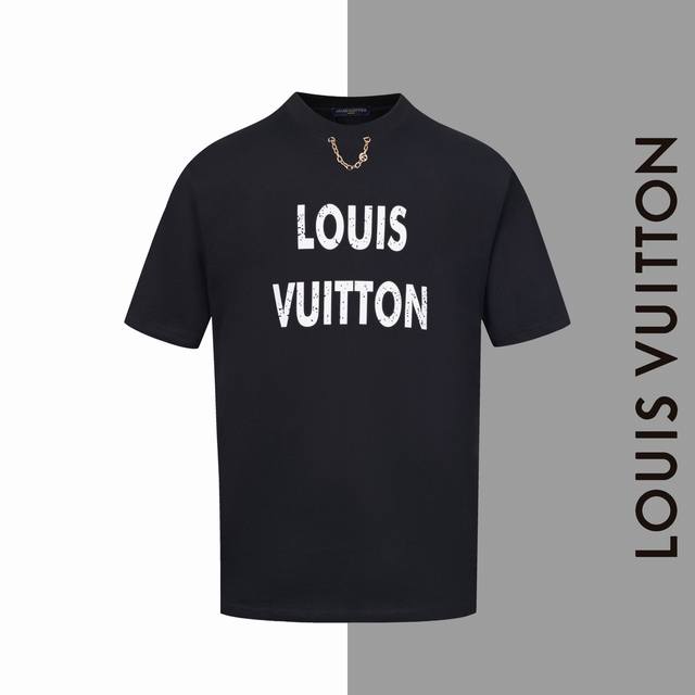 款号#Z18 Lv破旧字母项链圆领短袖 Louisvuitton官网一致款式 面料：32支双纱280克纯棉面料 同缸同色织染螺纹 颜色一致 工艺：白墨直喷字母印