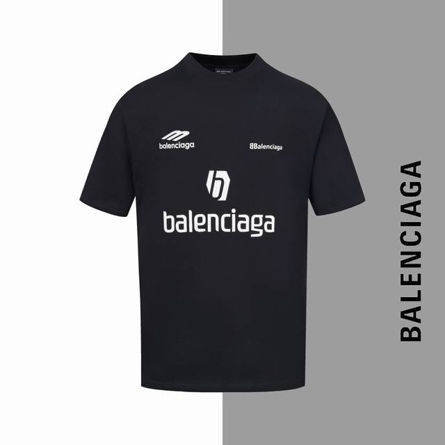 款号#Z15 巴黎多标字母印花圆领短袖 Balenciaga官网一致款式 面料：32支双纱280克纯棉面料 同缸同色织染螺纹 颜色一致 工艺：进口机器白墨直喷印