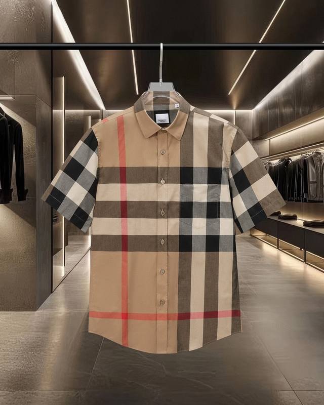 Bur 巴宝莉 Burberry爆款来袭 格纹弹力棉府绸短袖衬衫系列 2025Ss官网新款短袖 衬衫 衬衣，精美工艺 高端版本，专柜定制面料 透气舒适度高，精工