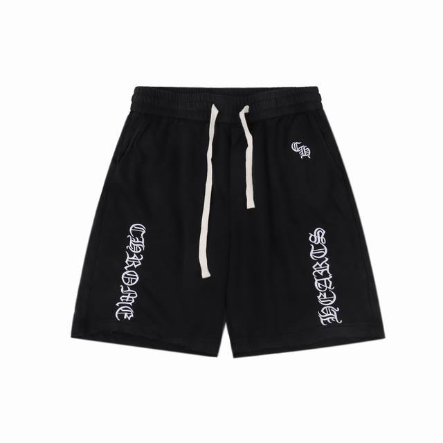Chrome Hearts 克罗心 刺绣字母破坏短裤 原版香港国专8700购入，面料采用330克全棉材质，手感软糯舒适，成衣水洗工艺，进口Tajima机台定位刺
