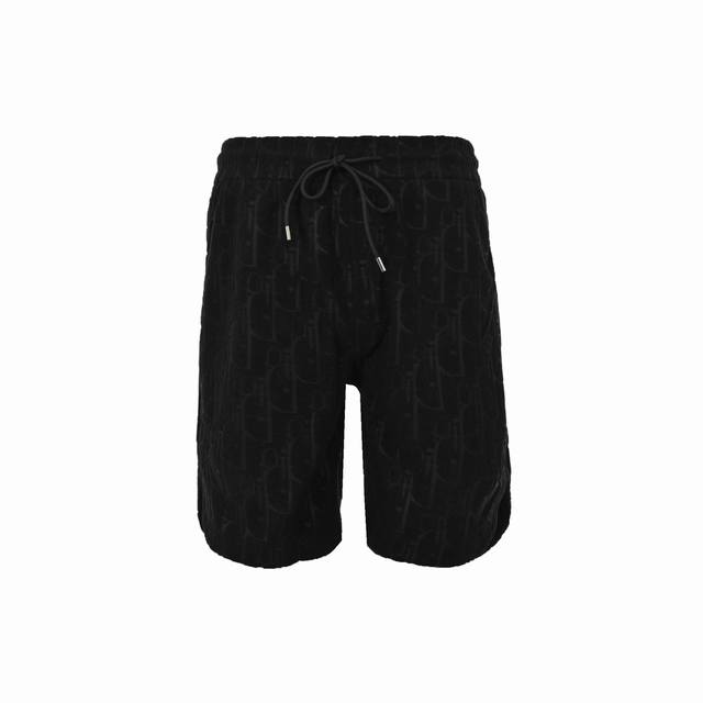 Dior 迪奥 23Ss 满印Logo提花毛巾短裤 23新款针织短裤，定制面料采用威化布织法，提花针织工艺， 版型紧致立体，定制裤绳五金质感强，顺滑，上身舒适透